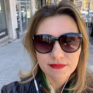 Meet your Posher, Ania